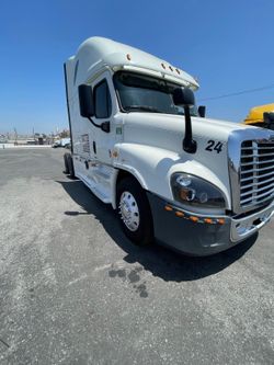 2016 Freightliner Cascadia
