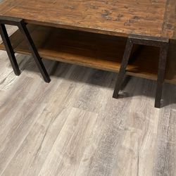 Un Beso De Madera Y Metal Muy Pesada