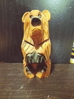 Hand Carved Grizzly bear