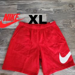 Nike Sportswear Club Shorts XL 