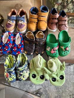 Toddler shoes size 8