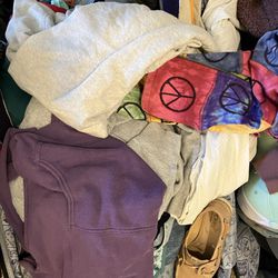 Gently Used Women’s Clothes 