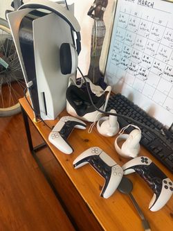Play 5  + dualsense pro control