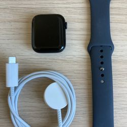 Brand New Apple Watch SE 44mm With GPS Cellular