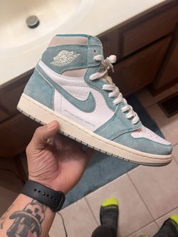 AIR JORDAN SIZE 9.5