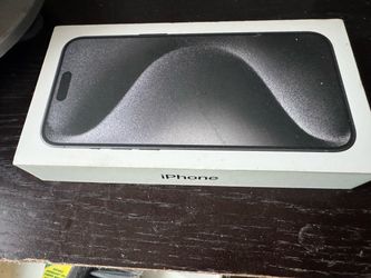 iPhone 15 Pro Max Unlocked Black Titanium 512GB WITH BOX