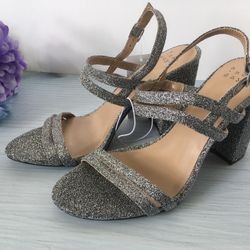 Silver Heels , Size 7 1/2