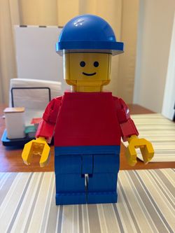 Lego Up-Scaled LEGO Minifigure