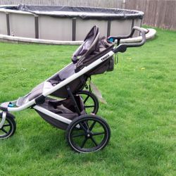 Thule Sweden Stroller 