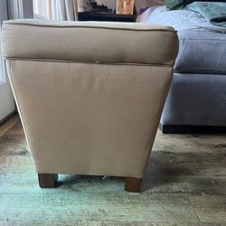 Cushioned Stool/Ottoman w/ Hidden Storage