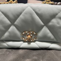 Chanel Boy Bag 
