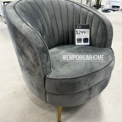 Grey Velvet Accent Chair 