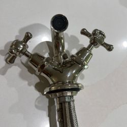 Volevatch Faucet