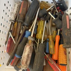 Total Of 54 Screwdrivers