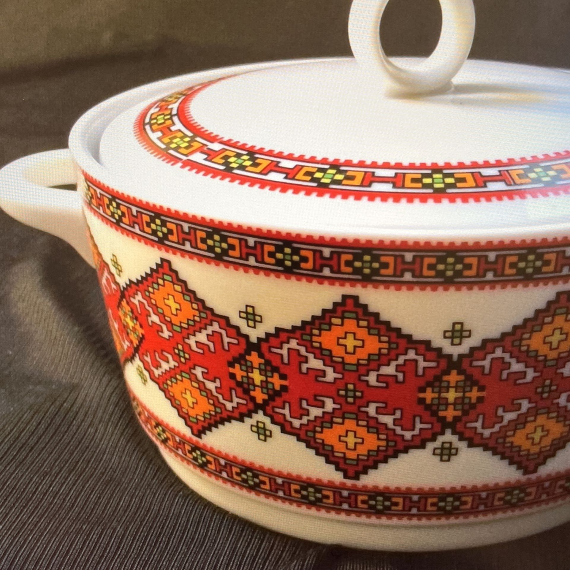 Vintage Enesco Design Exclusive Porcelain