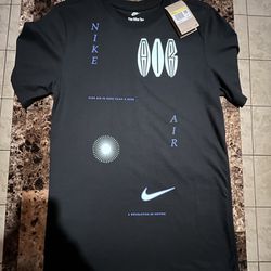 Graphic Nike T-Shirt