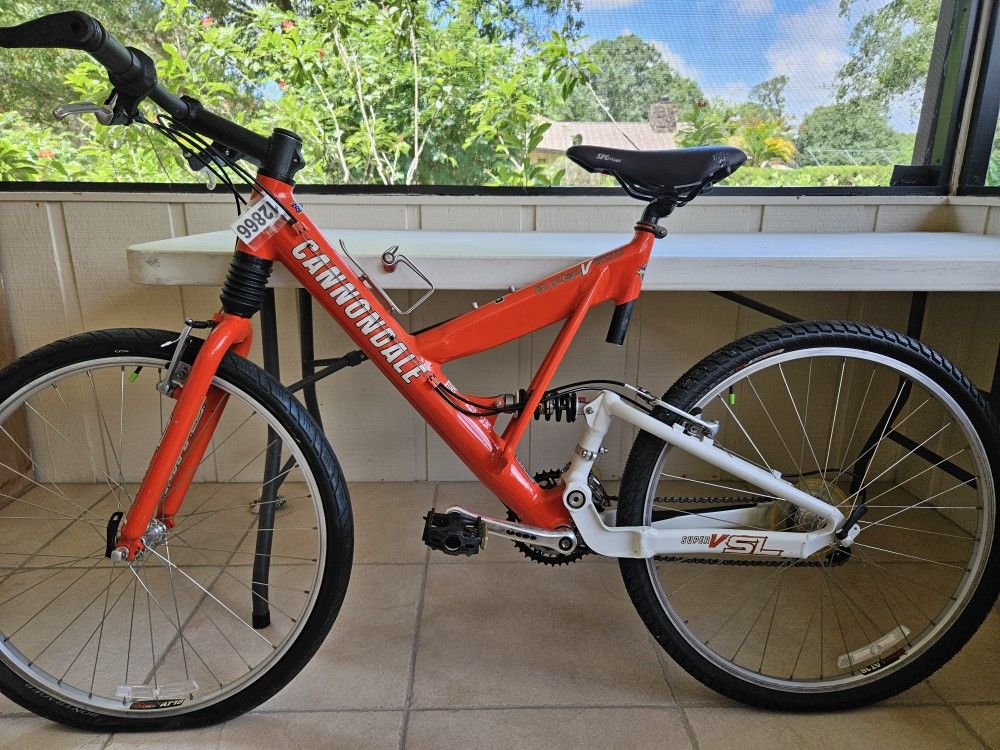 Cannondale Super V500 Men's Bike