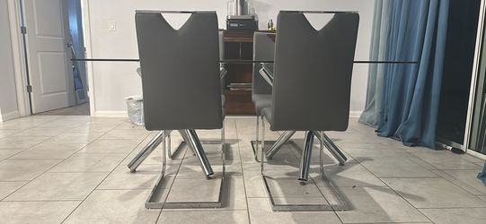 Modern Glass Dining Room Table
