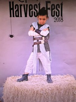 Disney Star Wars  Rey Costume Size 5/6  Excellent Condition