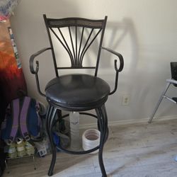 2 Of Those Nice Chair 