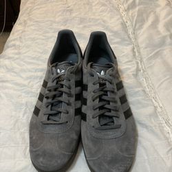 Adidas Gazelle Shoes - Men Size 11.5