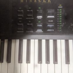 THE MIRACLE  Keyboard