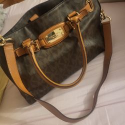 Michael Kors - Chain Strap Tote  (Brown)