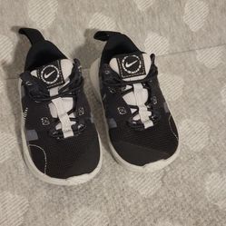 New Toddler Nike And Puma Shoes 5c