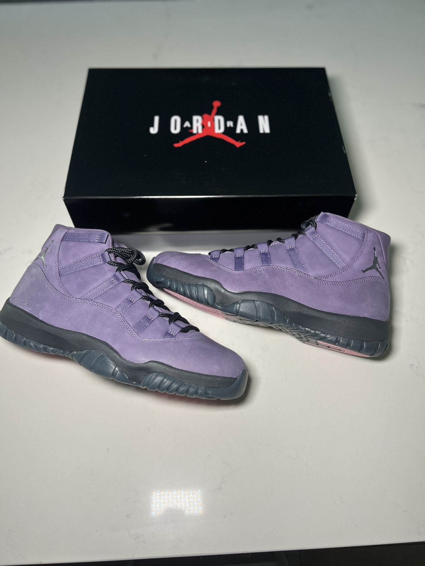 Jordan 11 “Mojave”