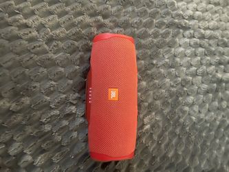 JBL CHARGE 4