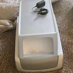 Pet Safe Self Cleaning Litter Box