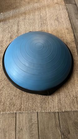 Bosu balance ball trainer