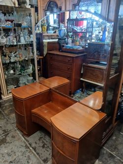 Art Deco style vanity