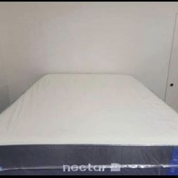Brand New Queen Size 12” Nectar Classic Mattress!!