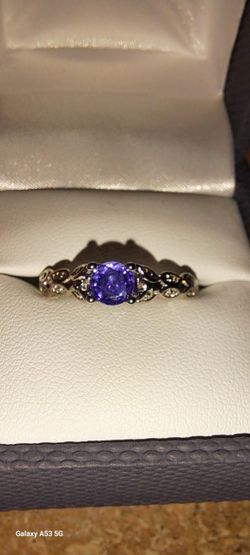 Amethyst Fashion Ring