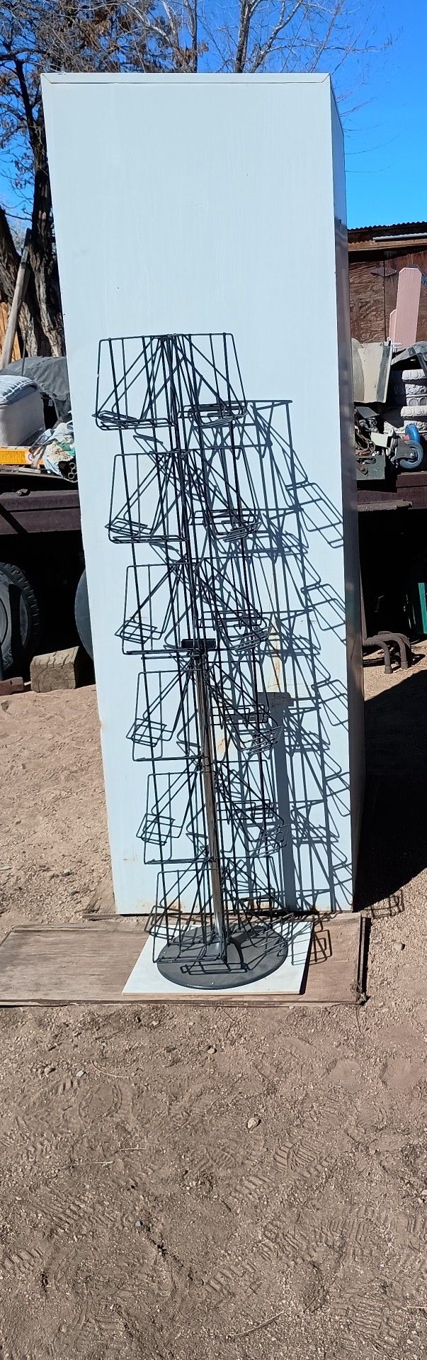 Metal DVD/Books Rotating Floor Stand Rack