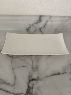 Ceramic plate/tray