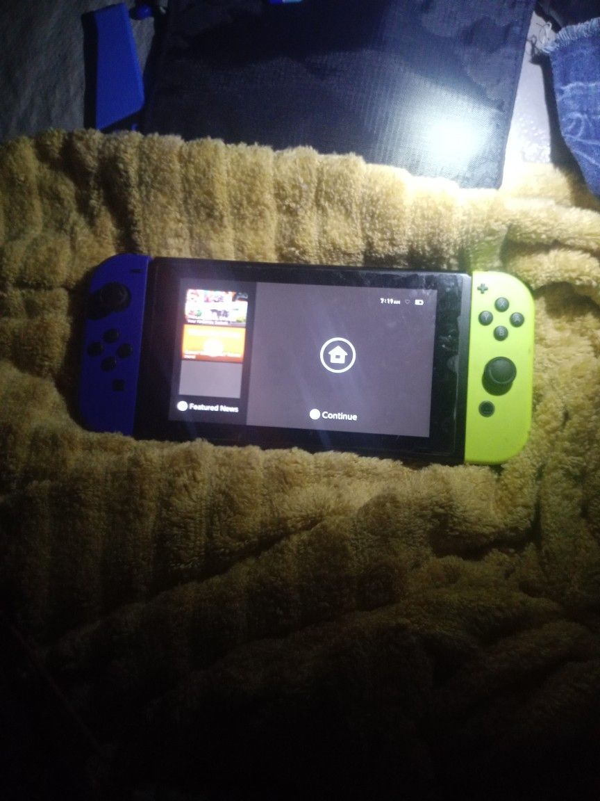 Nintendo Switch 