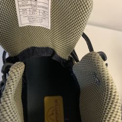 La Sportiva Hiking Boots 8.5 Men’s