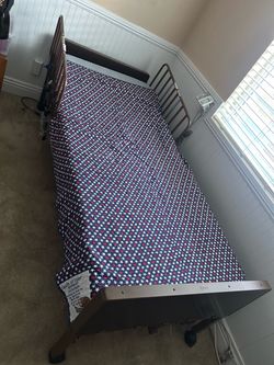Electric hospital Bed + Brand New mattress