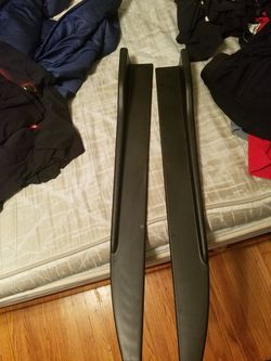 Universal side winglets