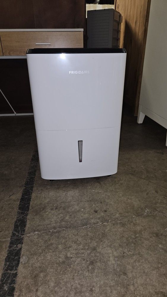 Frigidaire Dehumidifier 