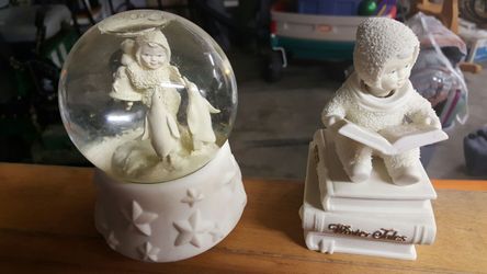 Snowbabies dept 56 music box Snow globe