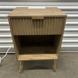 Mid Century Modern Nightstand, Wood Bedside Table with Drawer, Plus Outlets & Charging Station