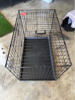 Dog crate