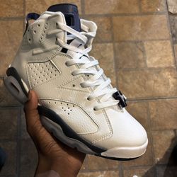 Jordan 6 Midnight Navy 