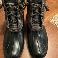 New Sperry Women’s Waterproof Boots Size 10 