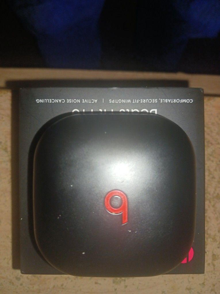 Beats by Dre (Beats Fit Pro)