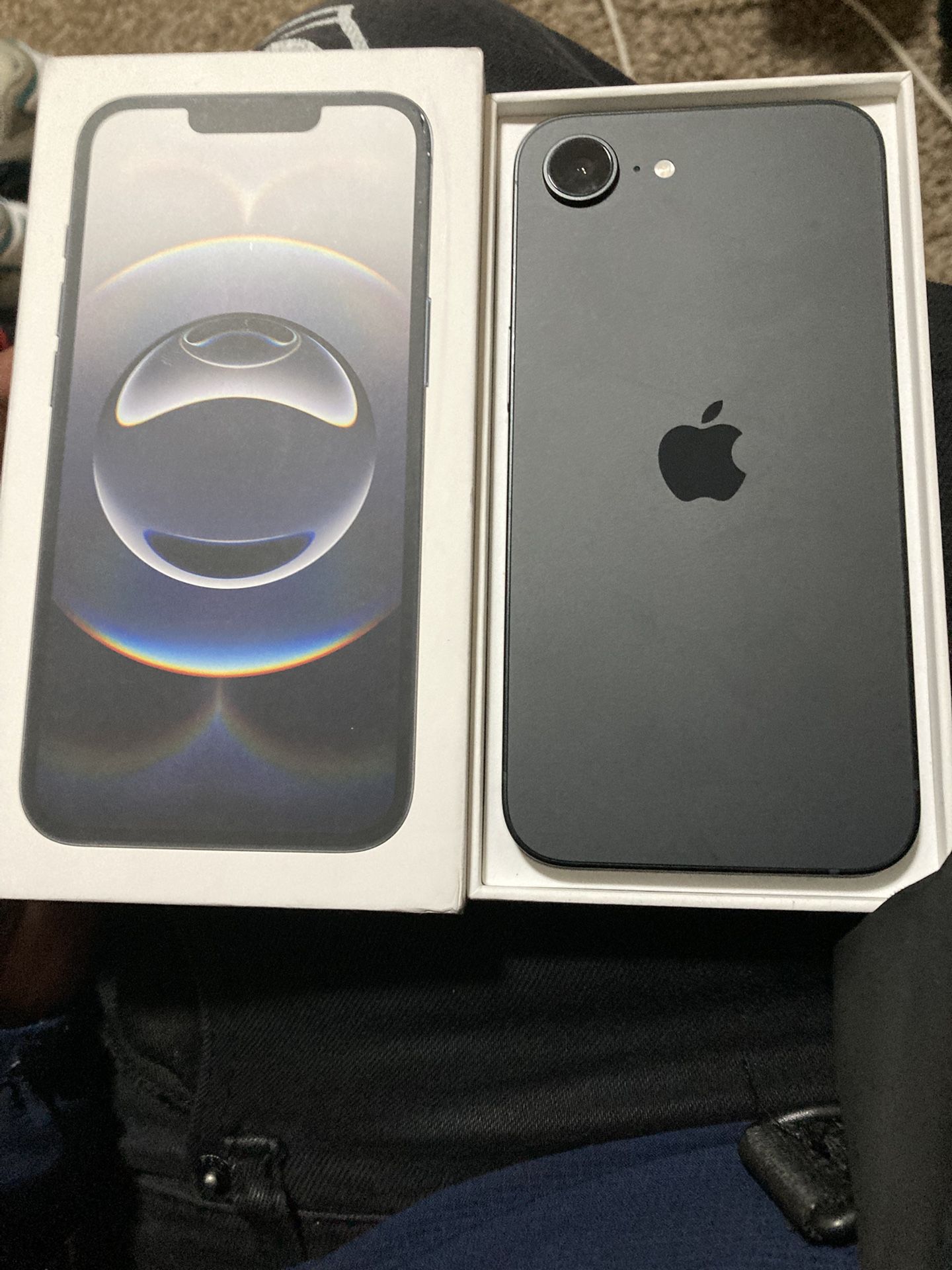 iPhone 16E