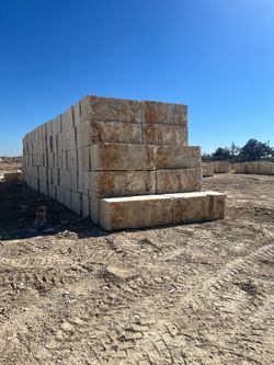 Quarry Limestone Retaining Wall Blocks - Bulk Discounts- Delivered From Florence Texas